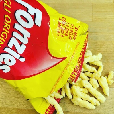 Fonzies Corn Cheese Crisps 100g | Classic Italian Cheese Snack