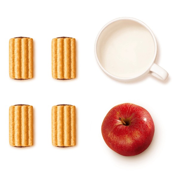 Italian cookies for healty breakfast - Nascondini Chocolate Biscuits mulino bianco