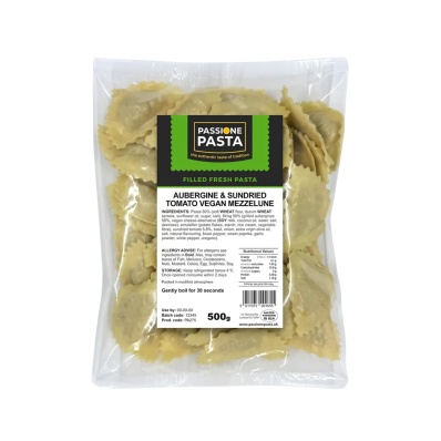 Aubergine & Sundried Tomato Vegan Mezzelune 500 g – Passione Pasta