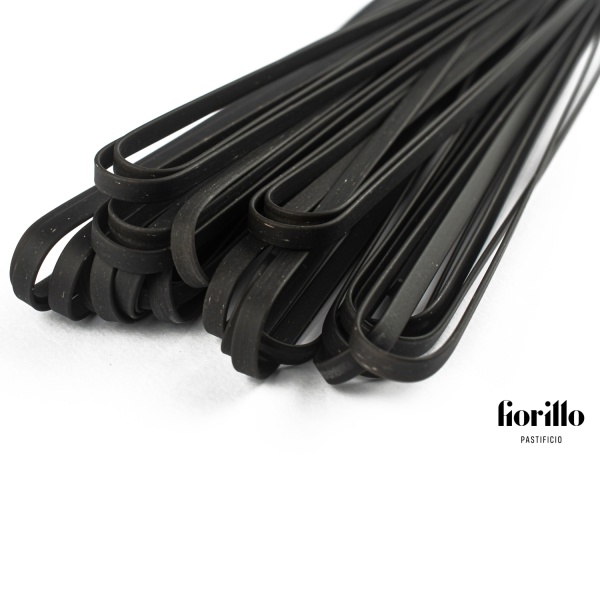 Tagliatelle al Nero di Seppia 500g – Pastificio Fiorillo