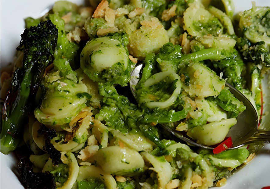 Orecchiette with Broccoli Rabe and Crispy Taralli - Cime di Rapa Orecchiette with Broccoli Rabe and Crispy Taralli - Cime di Rapa